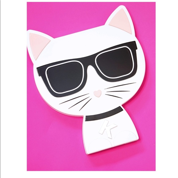 Karl Lagerfeld eyeshadow palette - Picture 1 of 5